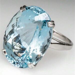 New - Women’s Blue Topaz Ring